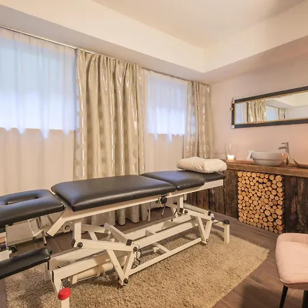 Stacklerhof Hotel 4*