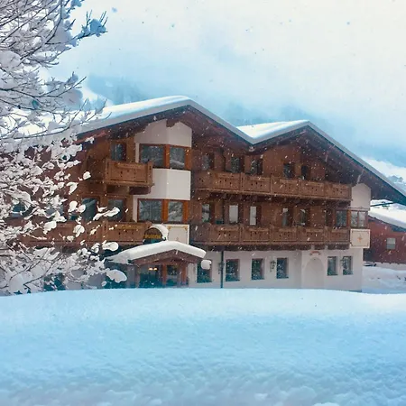 Готель Stacklerhof 4*