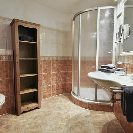 Stacklerhof ノイシュティフト・イム・シュトゥーバイタール