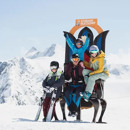 Stacklerhof ノイシュティフト・イム・シュトゥーバイタール