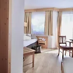 酒店 斯塔克勒尔霍夫酒店