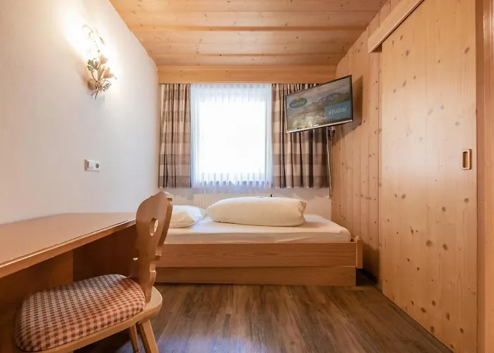 فندق Stacklerhof 4*